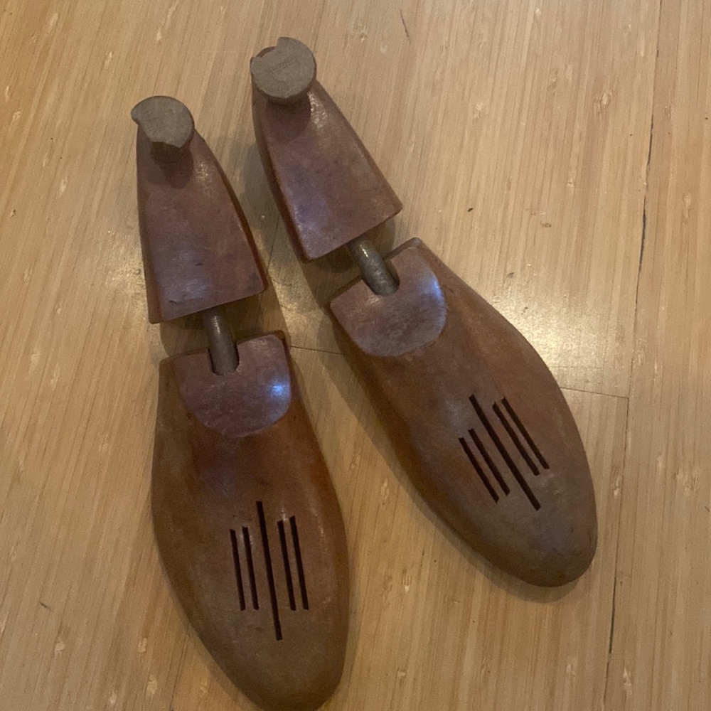 Vintage shoe horns